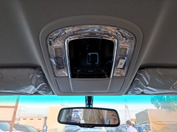 Toyota Fortuner 2024 SR5 - Image 10