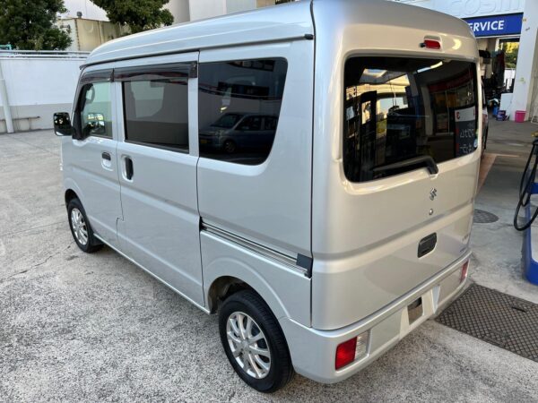Suzuki Every - Image 2