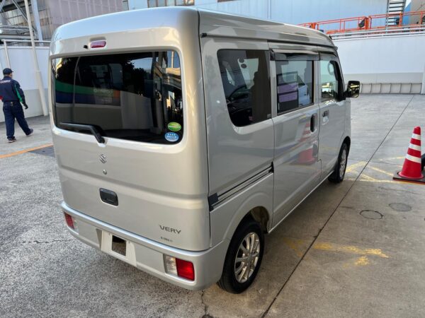Suzuki Every - Image 3