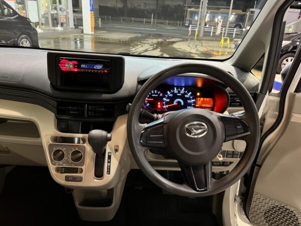 Daihatsu Move - Image 7
