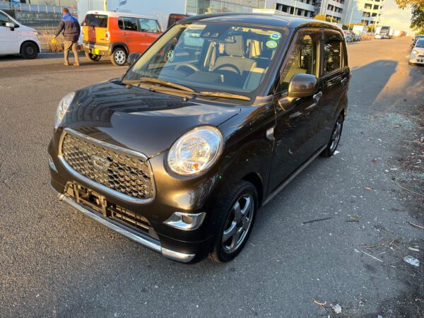 Daihatsu Cast - Image 7
