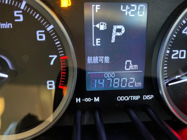 Daihatsu Cast - Image 10