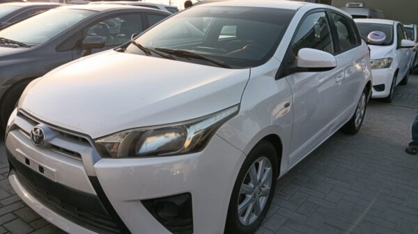 Toyota Yaris Hatchback (2016)