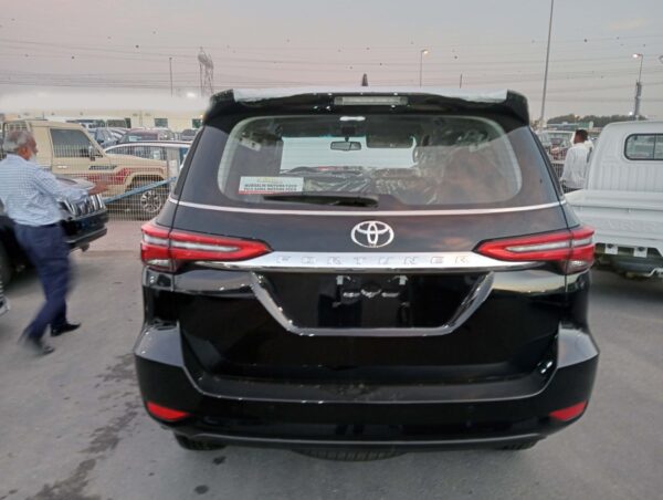 Toyota Fortuner EXR (2024) - Image 17