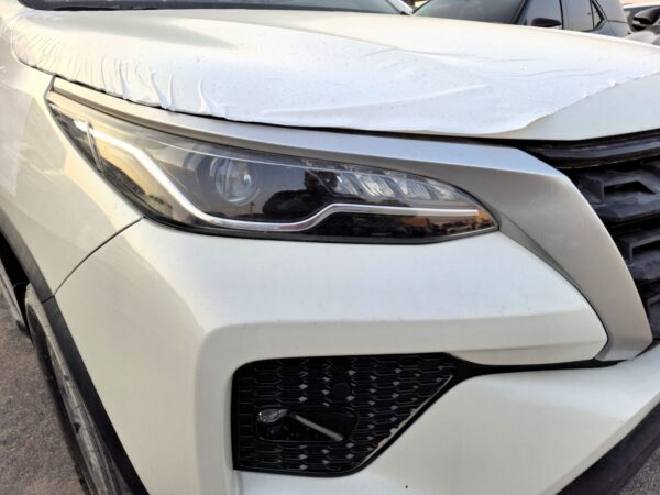 Toyota Fortuner EXR (2024) - Image 21