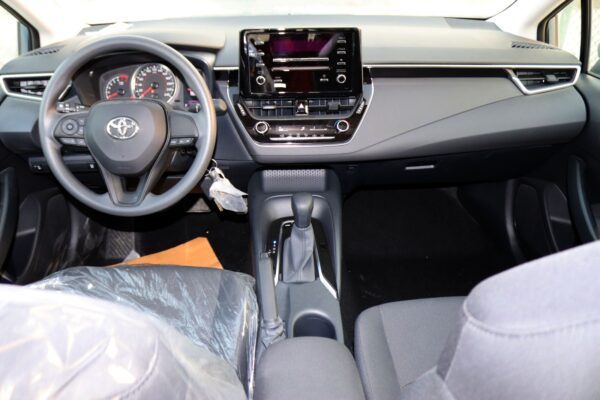 Toyota Corolla	1.6 (2022) - Image 11