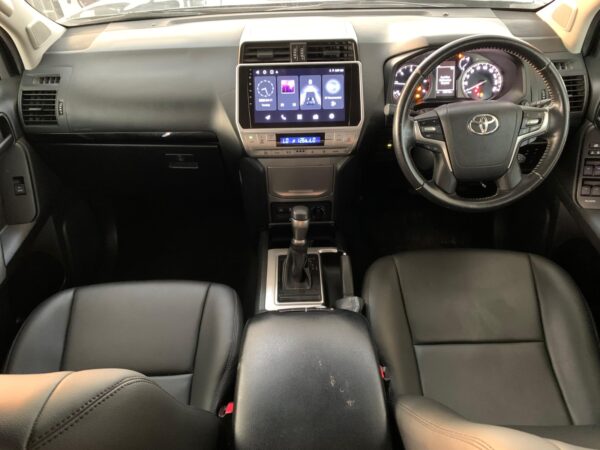 Toyota Prado (2020) - Image 19