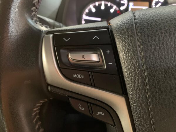 Toyota Prado (2020) - Image 16