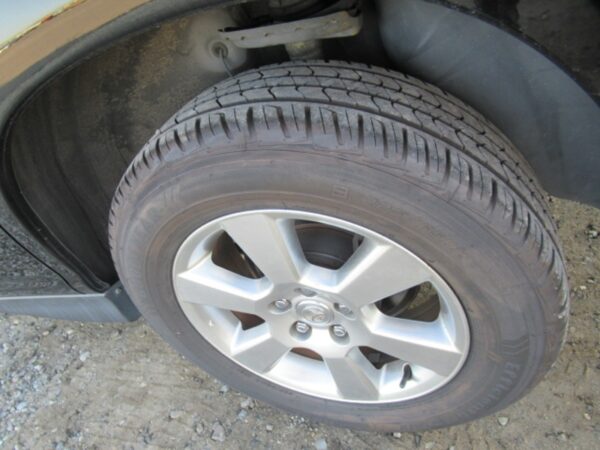 Toyota Harrier (2007) - Image 7