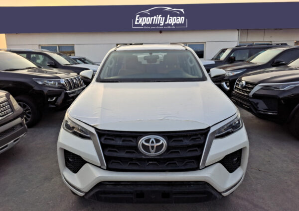 Toyota Fortuner EXR (2024)