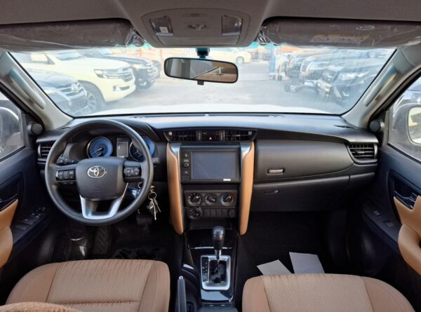 Toyota Fortuner EXR (2024) - Image 8