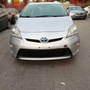 Toyota Prius Hybrid (2013)