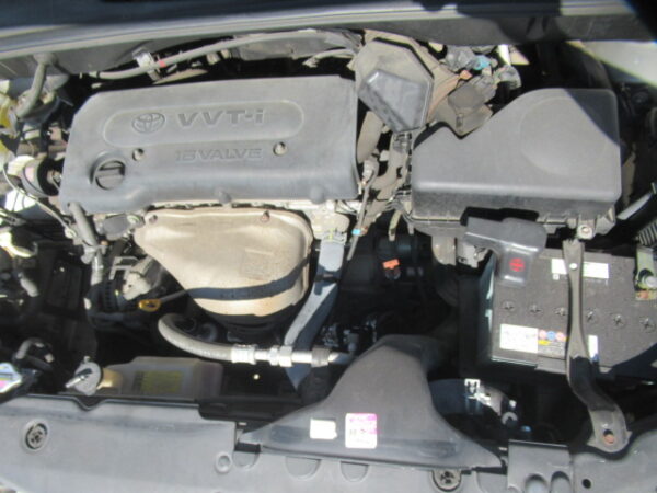 TOYOTA HARRIER (2006) - Image 25