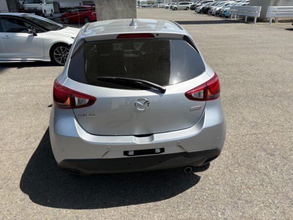 MAZDA DEMIO 2018 XD PACKAGE (DIESEL) - Image 5