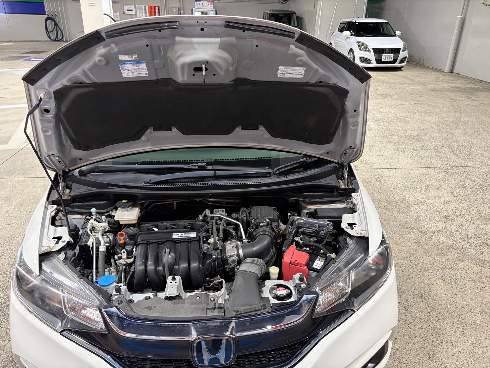 HONDA FIT 2018 - Image 13