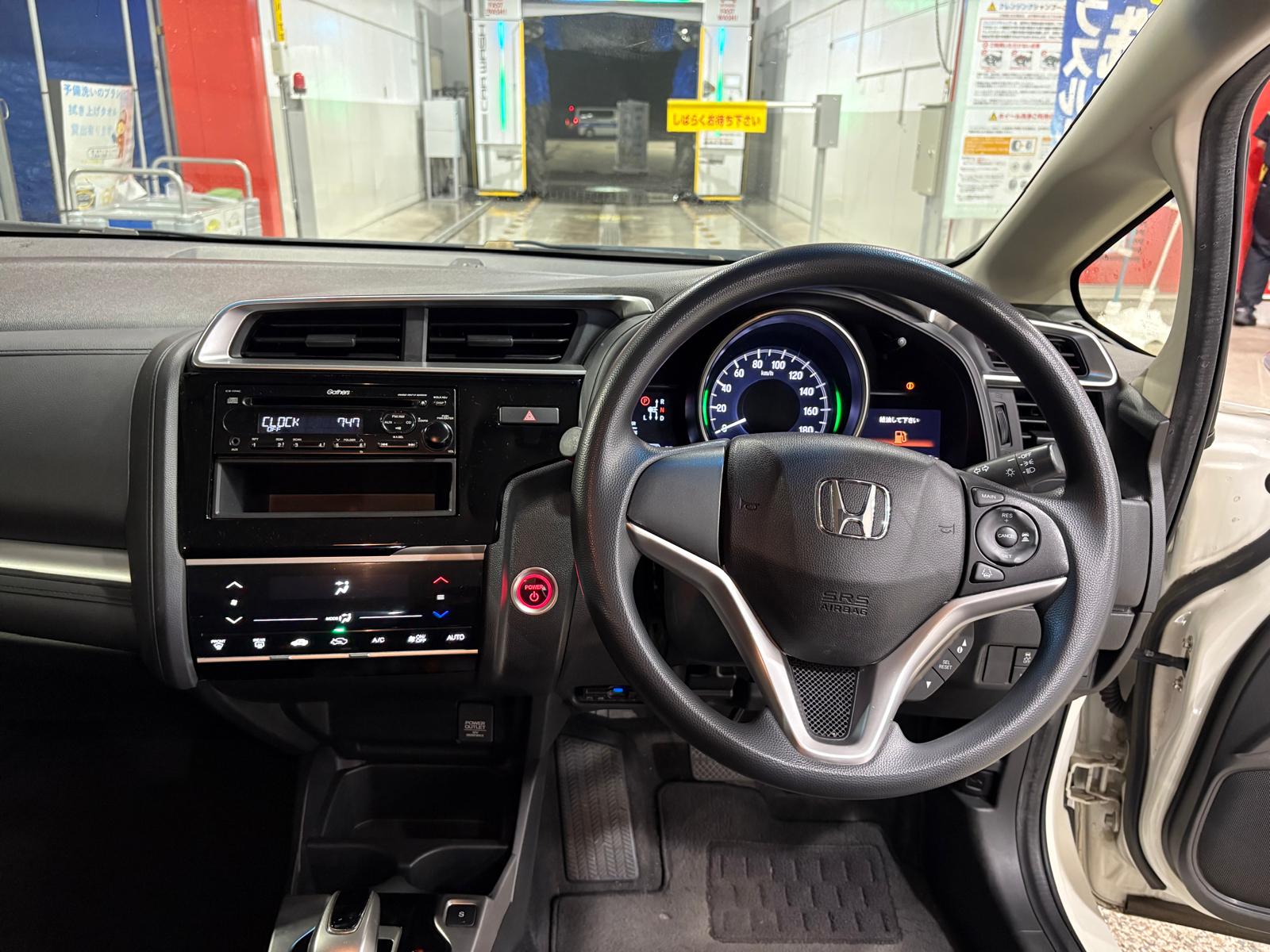 HONDA FIT 2018 - Image 15